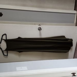 Size XXL straight maxi runs small olive green color